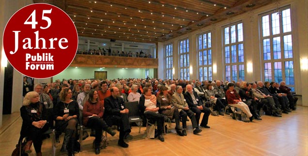 45 Jahre Publik-Forum: Im Festsaal des Frankfurter Dominikanerklosters wurde dieser Geburtstag am 29. Januar mit über 400 Gästen gefeiert. (Foto: Publik-Forum/Barbara Wetzel) Mehr Fotos in der Galerie