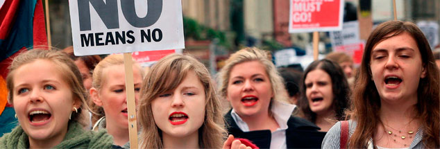 Slutwalk in Schottland, mitten im Sommer 2011: Jetzt kommen die »Schlampenmärsche« auch zu uns (Foto: pa/Cheskin)