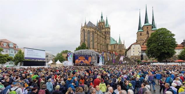 Katholikentag in einer Lutherstadt. In Erfurt funktioniert die Ökumene nicht nur bei großen Christentreffen. (Foto: PA / EPD-Bild /Paul-Philipp Braun)