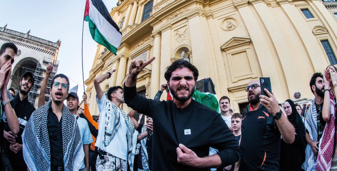 Aufgeheizte Stimmung: Pro-Palästina-Demonstration in München. (Foto: IMAGO/ZUMA Wire)