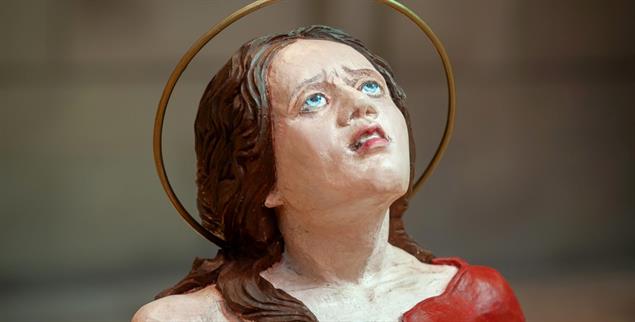 Skulptur von Esther Strauß im Linzer Dom (Foto: Ulrich Kehrer)