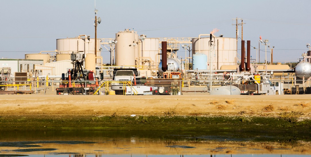 Während beim Klimaschutz die Gelder fehlen, fließen jährlich sieben Billionen Dollar Subventionen in die fossile Industrie (Foto: picture alliance / Global Warming Images)