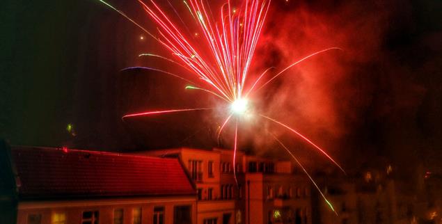 Feuerwerk über Berlin: Noch ist das vor allem Privatsache (pa/Stache)